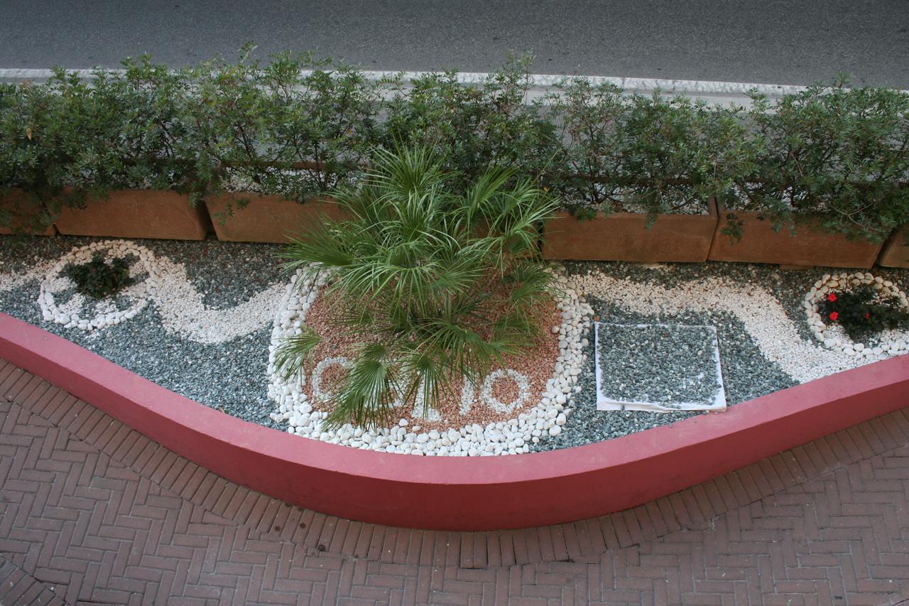 Hotel Oblio Rímini Exterior foto